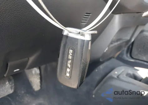 2021 Ram 2500 Tradesman 4X4 6'4 Box from USA, damaged, VIN 3C6UR5CJ6MG680858